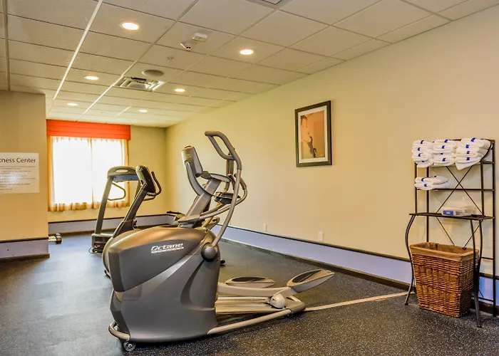 Holiday Inn Express And Suites - Bradford By Ihg
